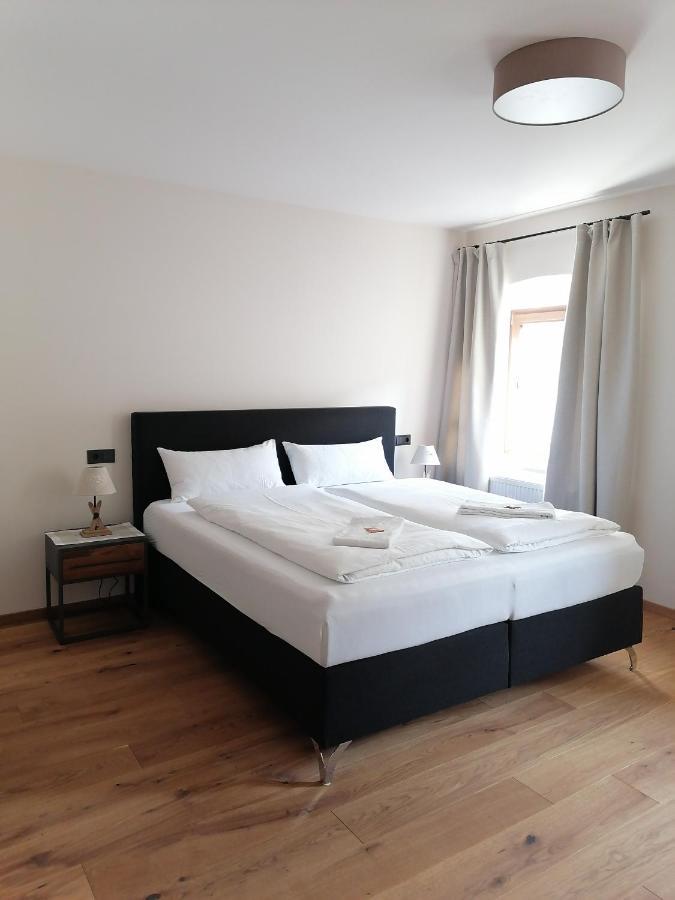 Hotelgasthof Kirchenwirt Schierling Ngoại thất bức ảnh
