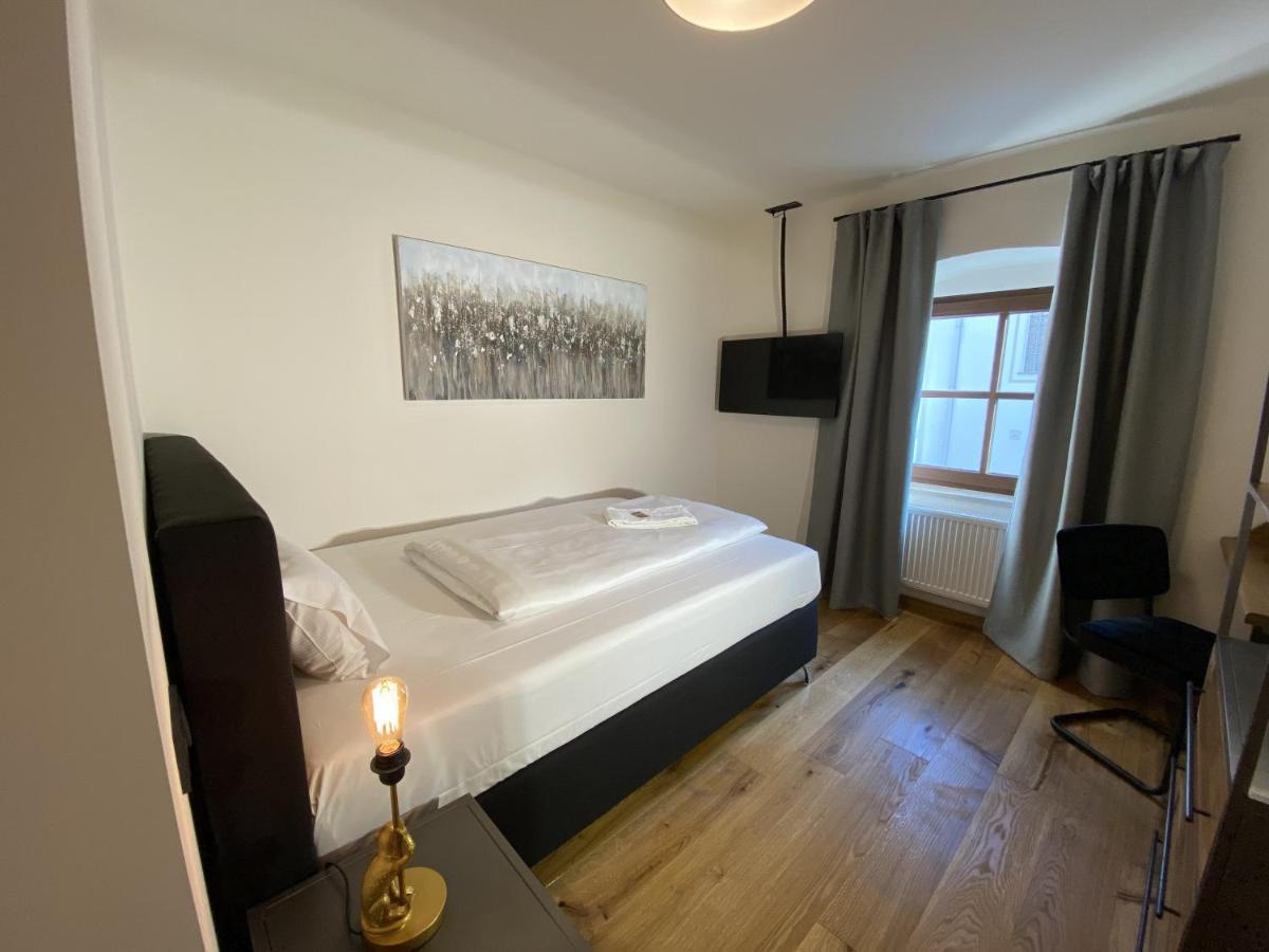 Hotelgasthof Kirchenwirt Schierling Ngoại thất bức ảnh